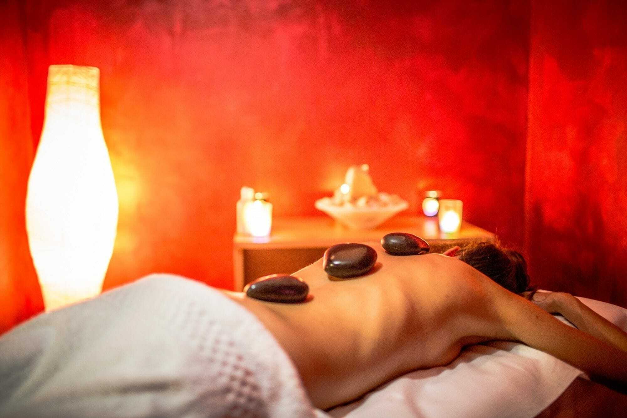 Hotel Gambrinus アッバディーア・サン・サルヴァトーレ エクステリア 写真